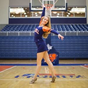 Meet your Posher, Janine